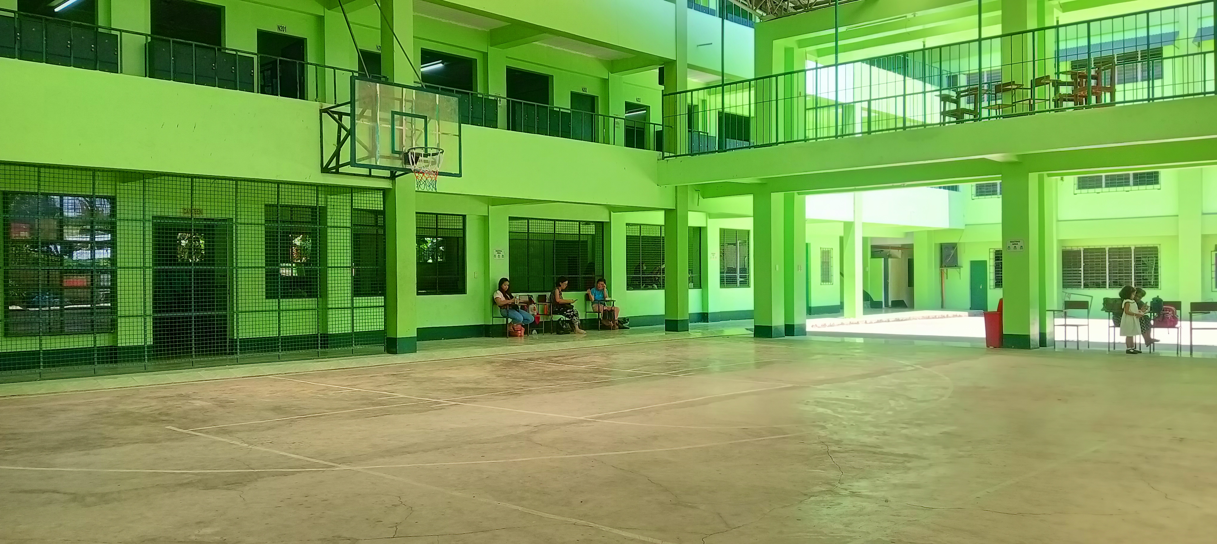 court (3)
